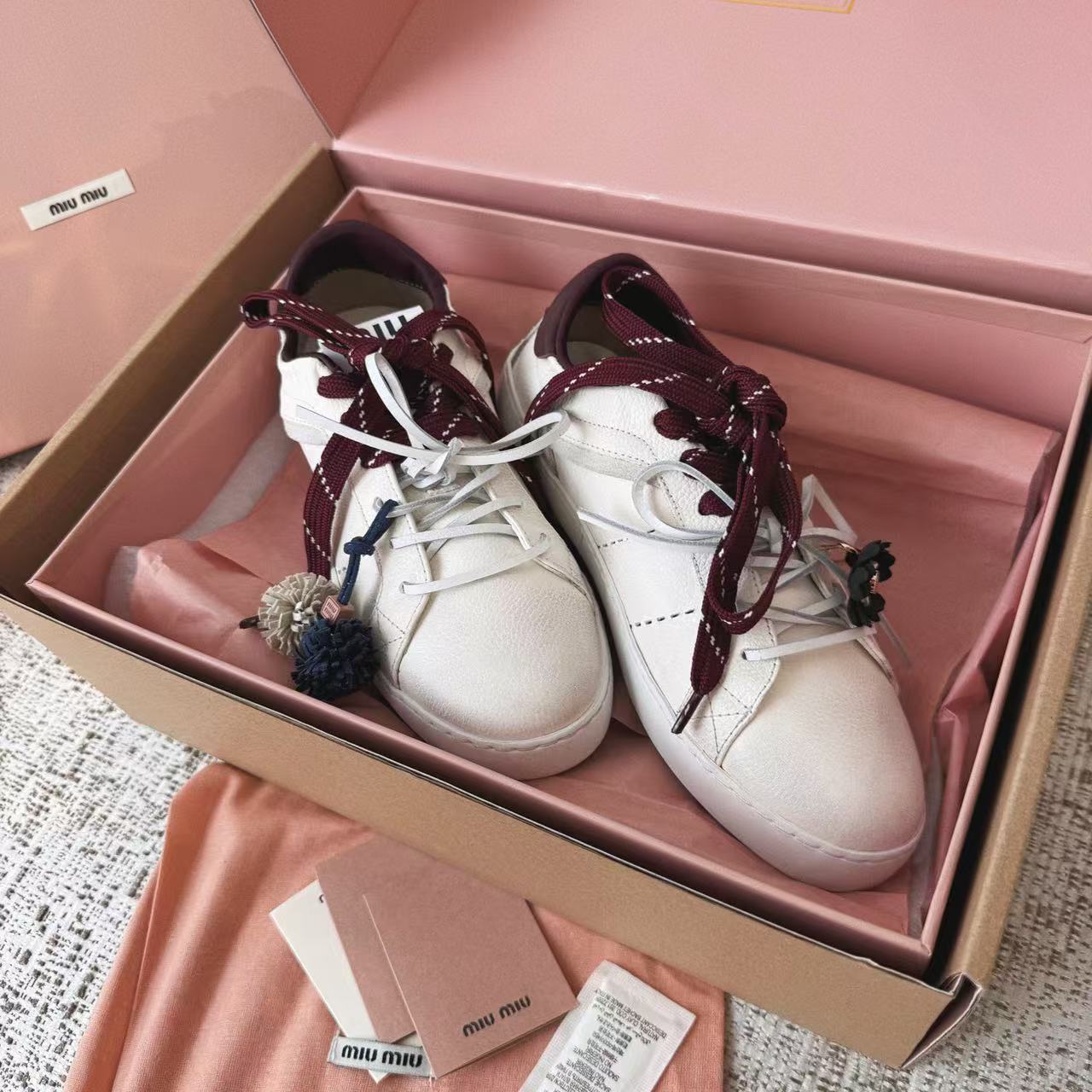 LOVESTAHL Distressed‑Leather Low‑Top Sneakers