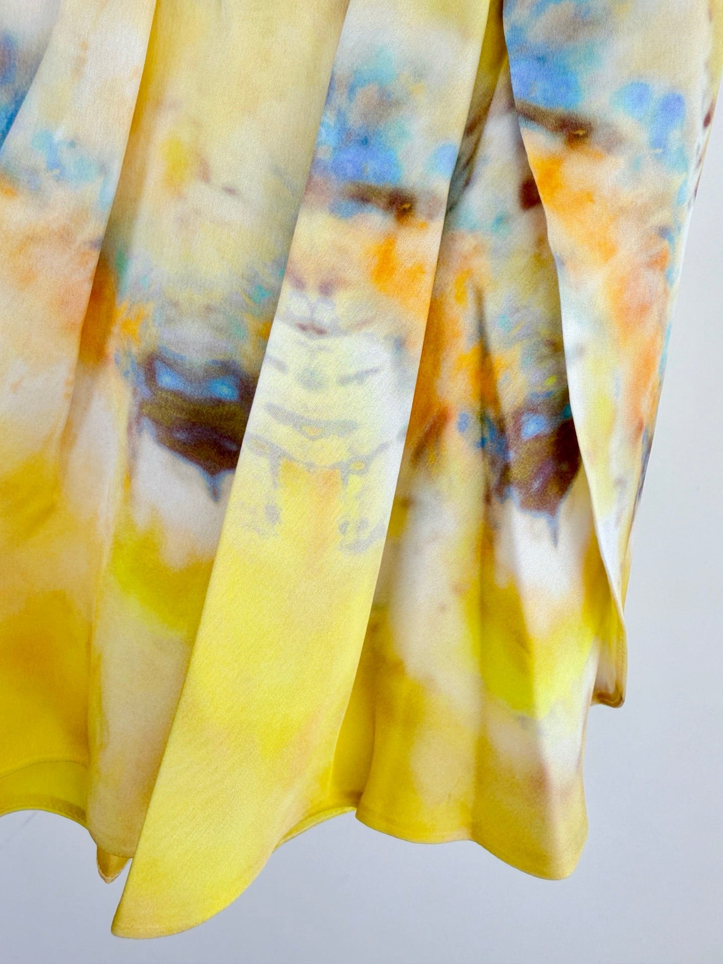 Lovestahl Runway Yellow Tie Dye Playsuit Women Braided Twisted Halter Keyhole Cutout Oversized Side Slit Long Sleeve Bubble Hem Ruffle Shorts Bohemian Beach Romper