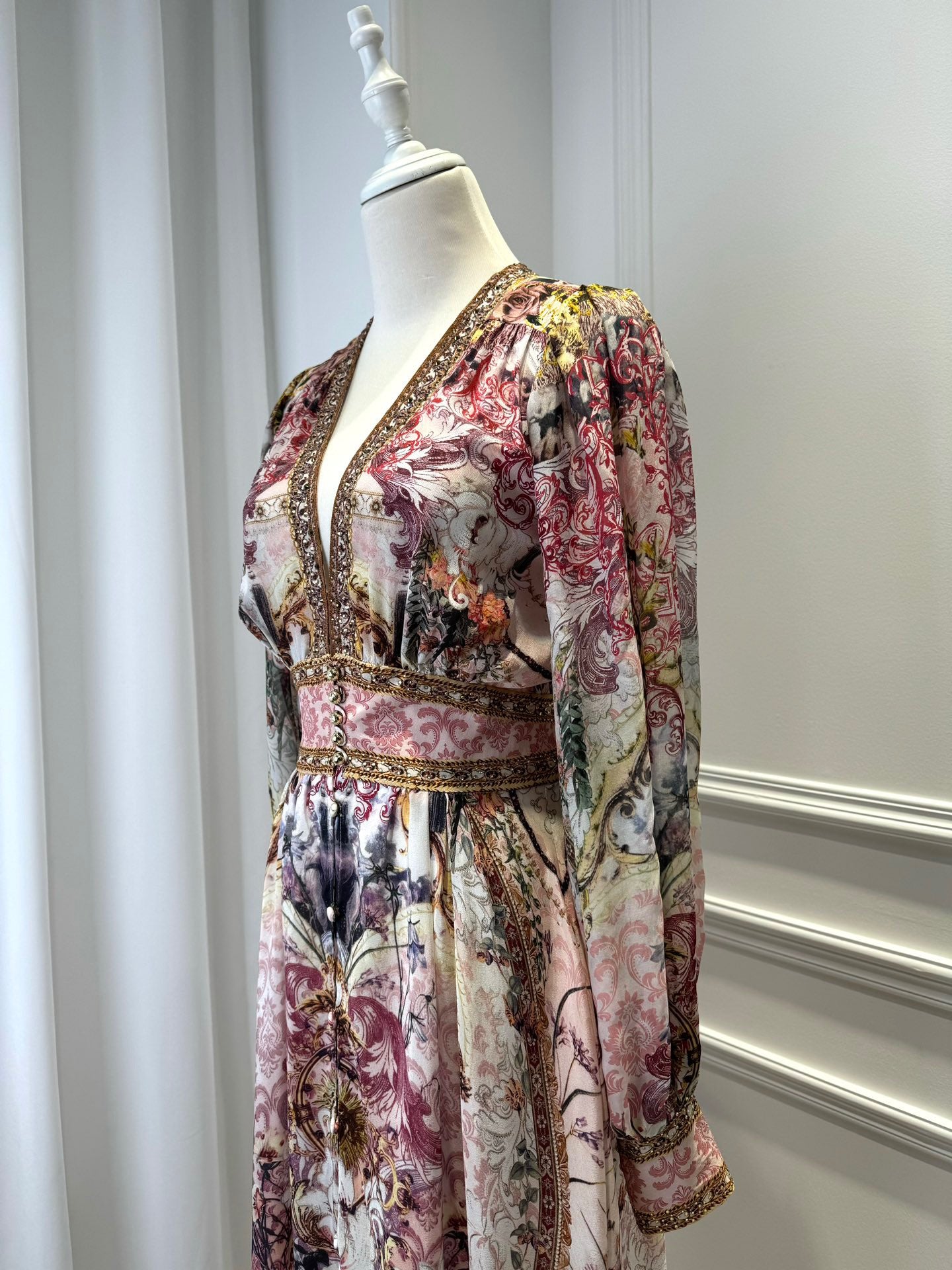 LOVESTAHL Vintage Floral Baroque Print Maxi Dress Women Deep V Neck Beaded Trim Puff Long Sleeve High Waist Button Front Elegant Holiday Long Dresses