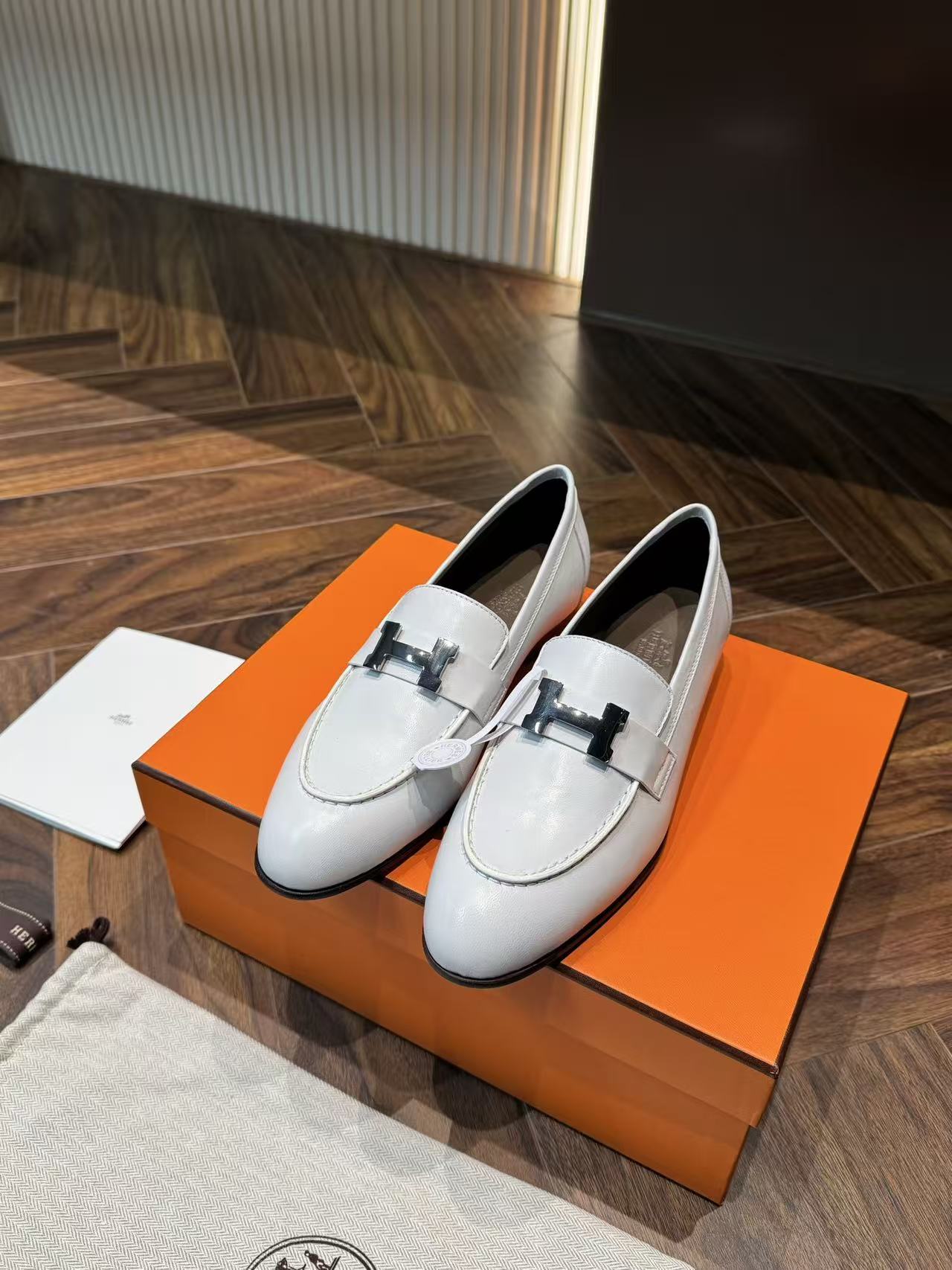 LOVESTAHL Paris H Buckle Loafers Soft Full Goatskin Genuine Leather Flat Slip On Dress Shoes For Women Daily Office Commute