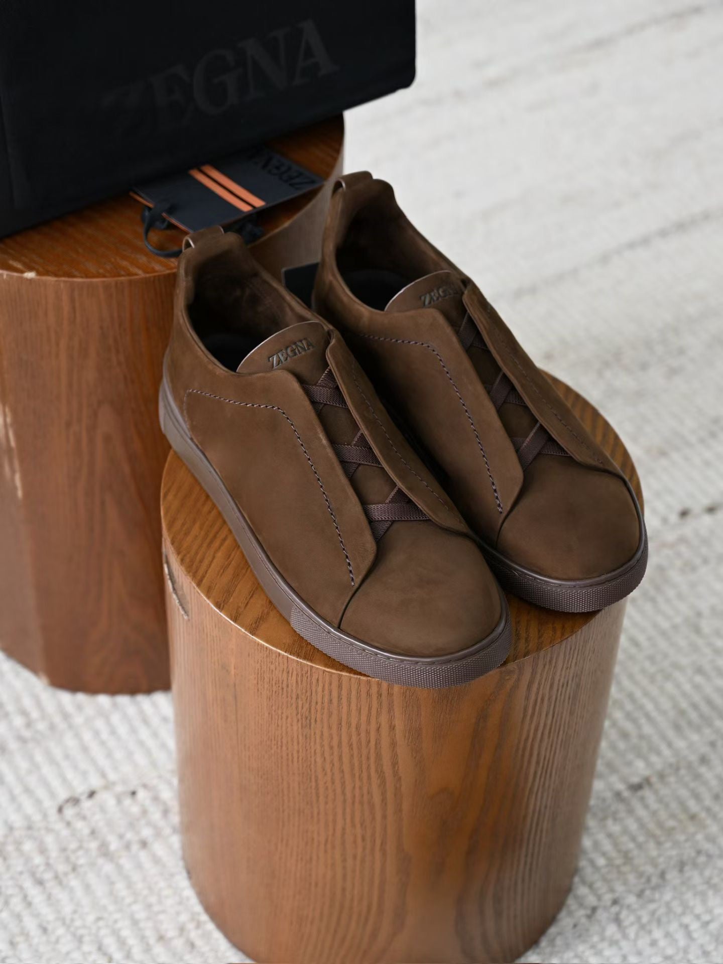 Lovestahl Men Dark Brown Nubuck Leather Slip On Sneakers Cross Elastic Band Hand Stitched Luxury Business Casual Flat Walking Shoes Sizes 39-46