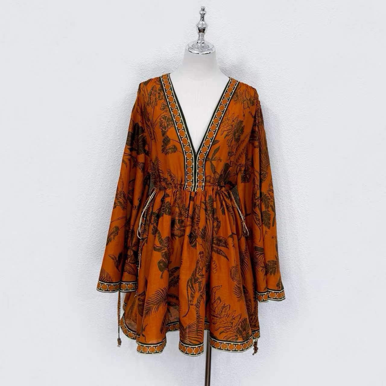 2026 Lovestahl Niche Hot Tropical Jungle Leaf Print Mini Dress Women Deep V Neck Bell Flare Sleeve Drawstring Waist 100% Ramie Loose Bohemian Vacation Short Dress Sizes 6-12 In Stock