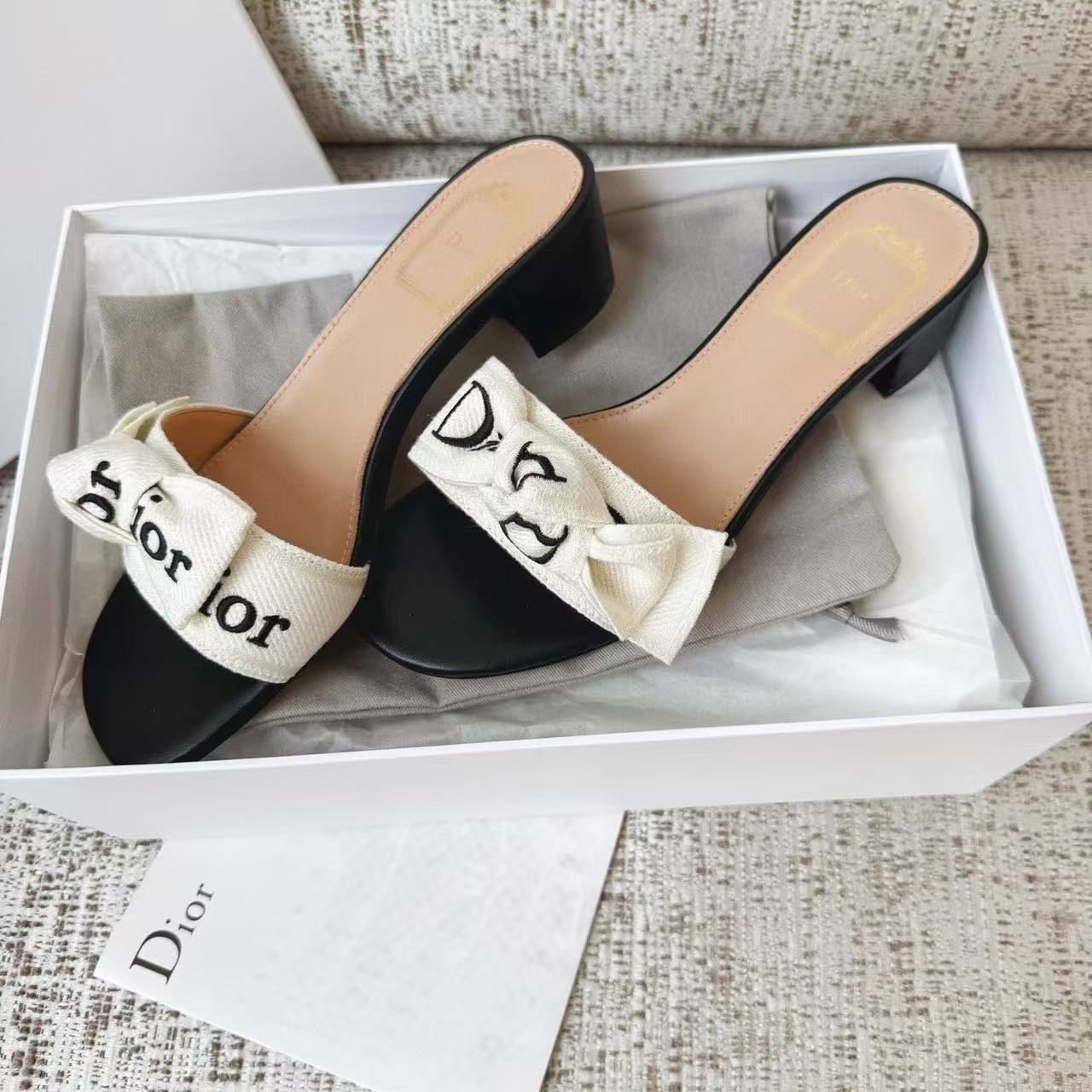 LOVESTAHL Women Canvas‑Strap Block‑Heel Slide Sandals, Embroidered‑Letter Bow‑Decor Open‑Toe Mules, Summer Slip‑On Dress Slippers