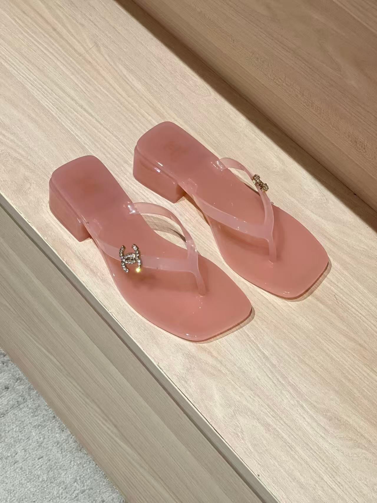 LOVESTAHL Jelly TPU Wedge‑Heel Thong‑Style Sandals