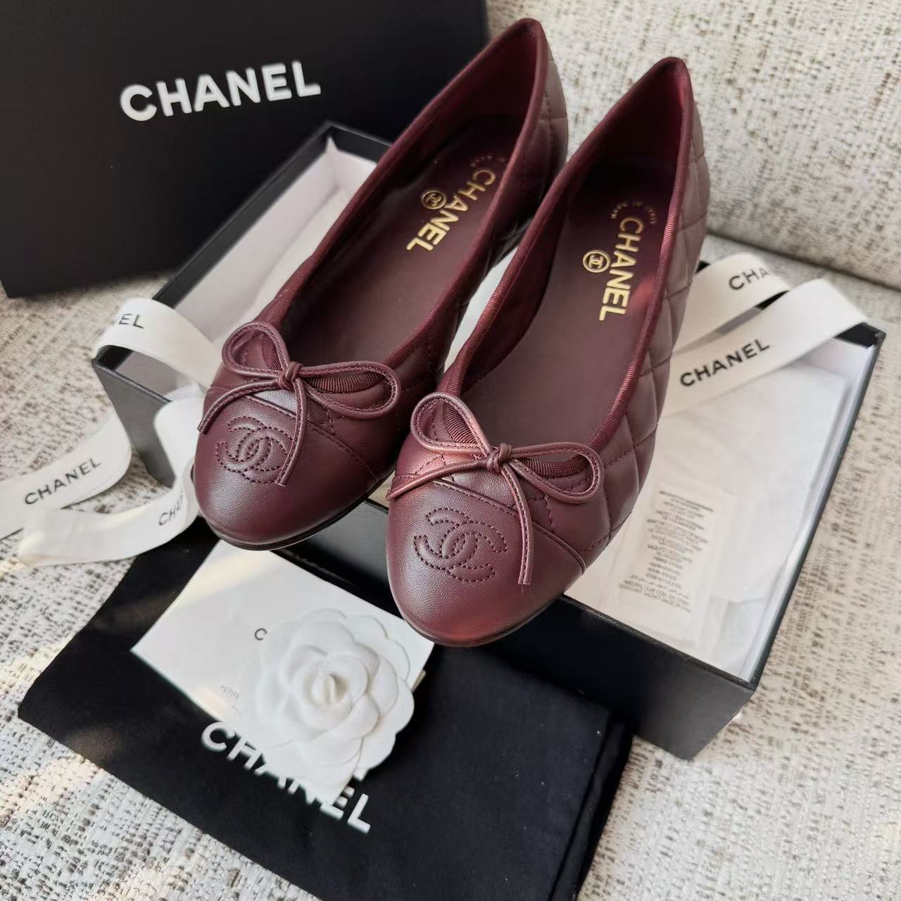 LOVESTAHL Women Quilted Ballet Flats, Genuine Cow‑Leather Round‑Toe Slip‑On Loafers, Bow‑Decor Elegant Daily Dress Shoes