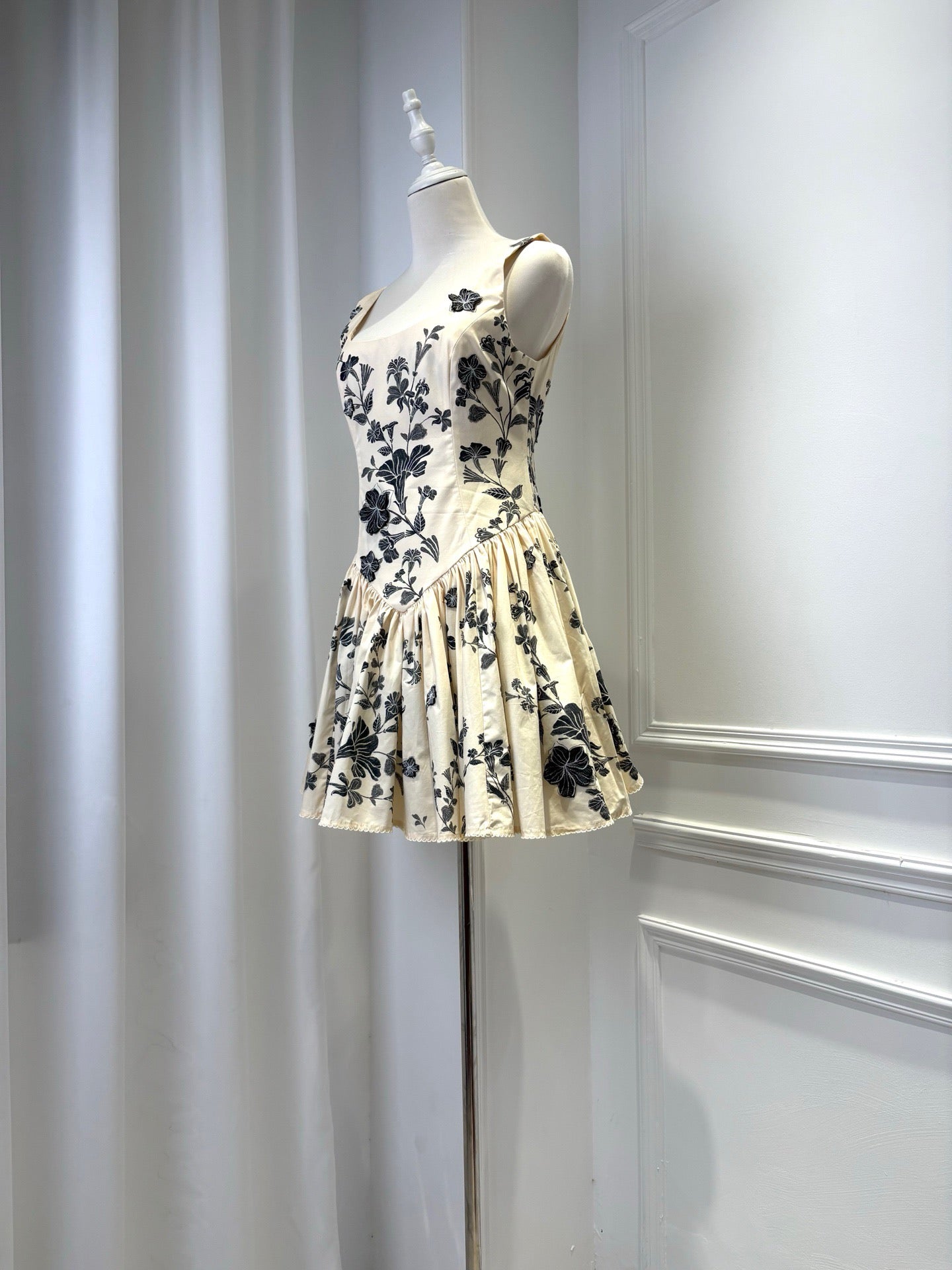 Lovestahl Square Neck Sleeveless Black Floral Mini Dress Women High Waist Flare A Line Short Dress Size S-XL Item G011