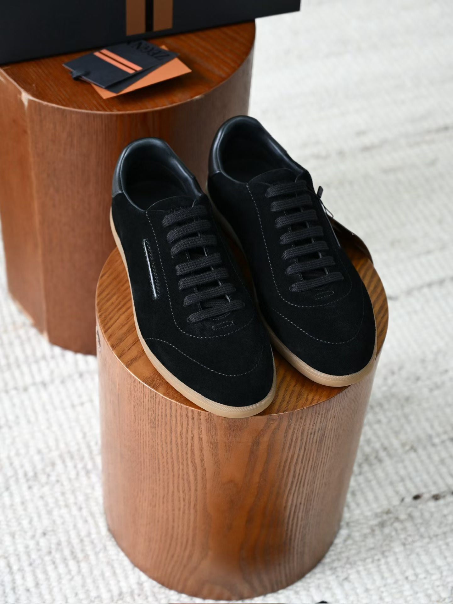 Lovestahl Men Black Suede Leather Low Top Sneakers Contrast Stitching Gum Rubber Sole Luxury Business Casual Lace Up Flat Walking Trainers Sizes 39-46