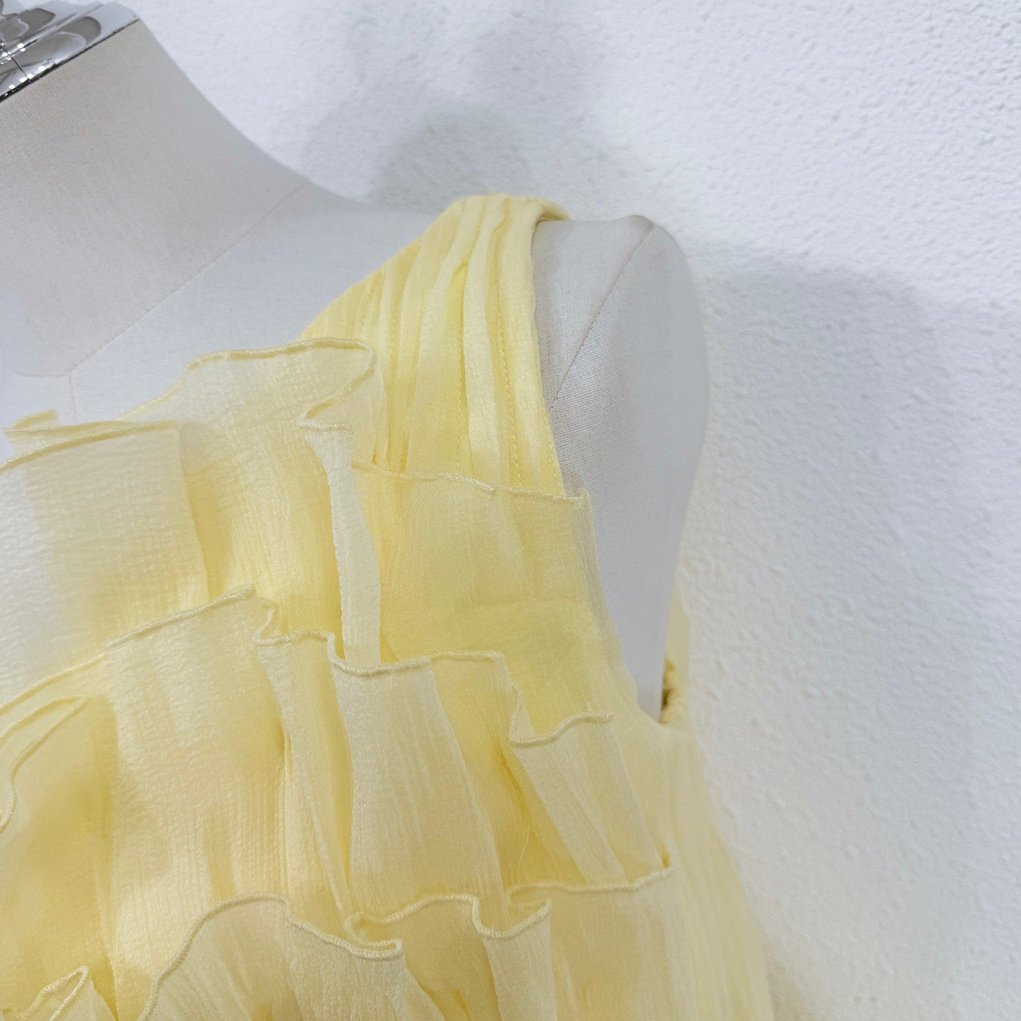 2026 WOMEN Lovestahl One Shoulder Ruffled Chiffon Mini Dress Women Pleated Flowy Layered Skirt Evening Party Short Dress Sizes 6-12 In Stock