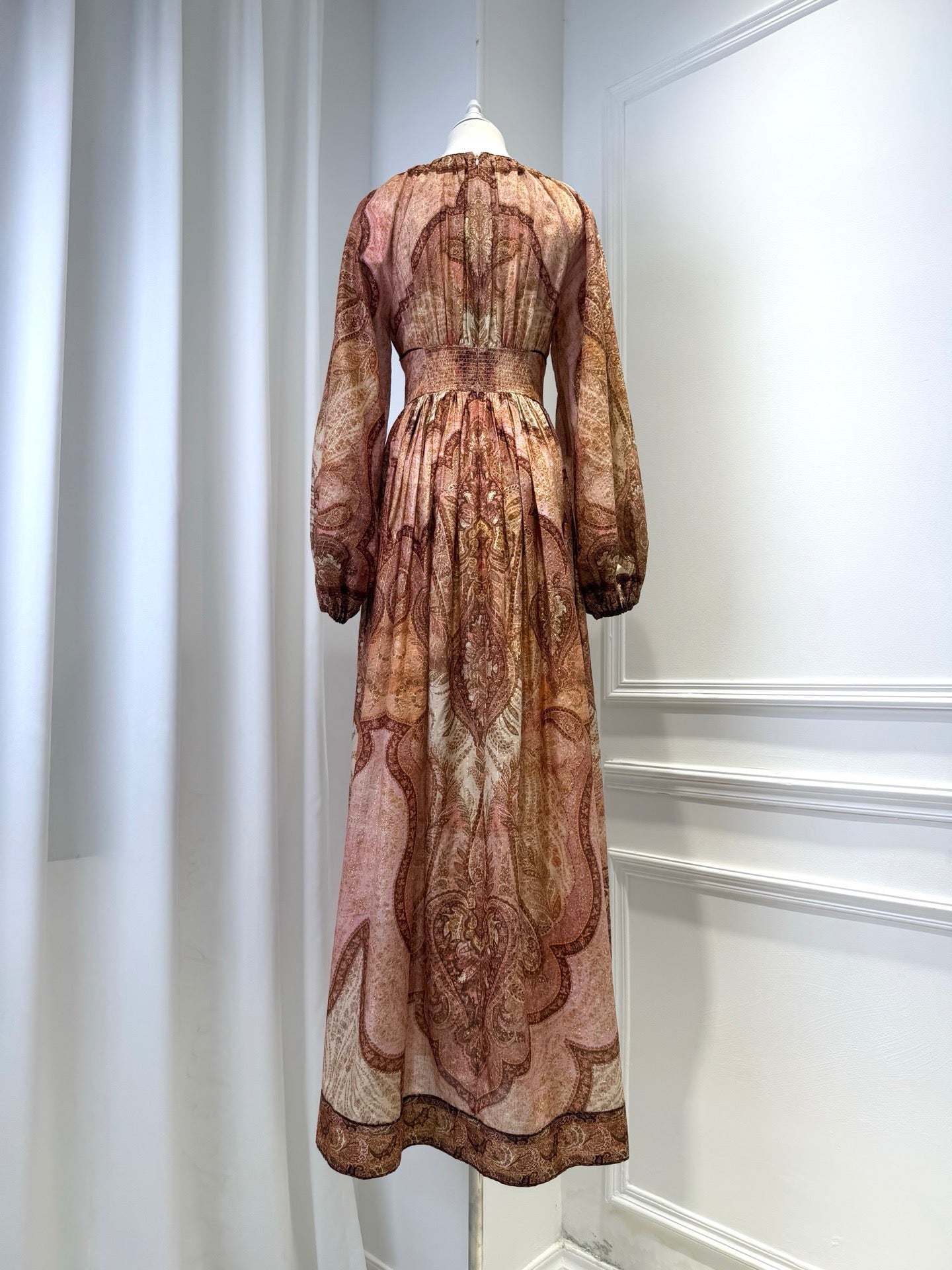 2026 women Lovestahl Women Vintage Brown Paisley Print Maxi Dress Round Neck Lantern Long Sleeve High Waist Flowy Long Chiffon Dress Bohemian Holiday Dress