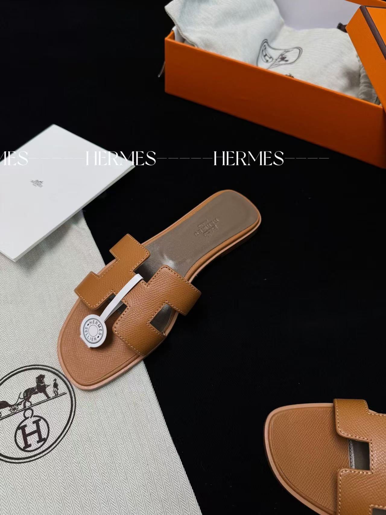 LOVESTAHL Handmade H Cutout Leather Slides Imported Calfskin Sheepskin Double Genuine Leather Flat Sandals For Women Summer Resort