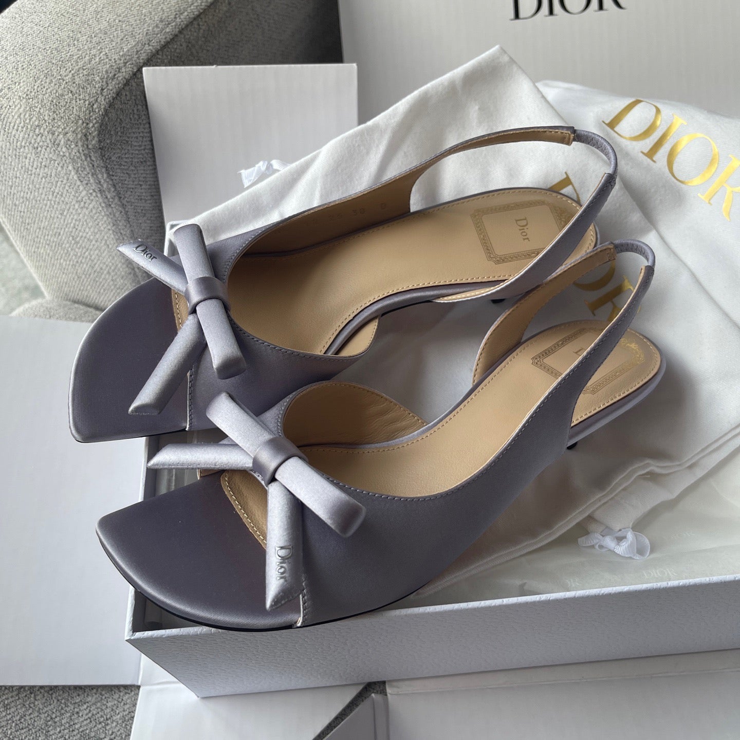 Lovestahl New Bow Decor Sandals 4CM Low Block Heel Soft Genuine Lambskin Comfort Dress Sandals Italian Leather Outsole Sizes 35-40