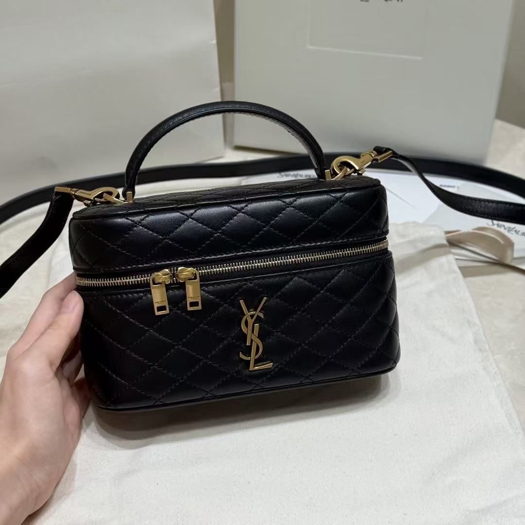 LOVESTAHL Gaby Vanity Mini Lambskin Makeup Handbag