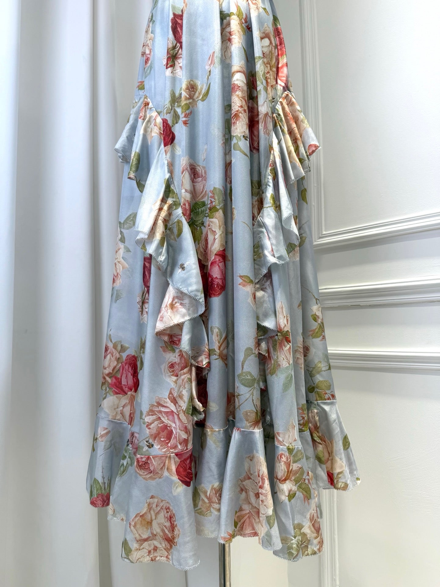 Lovestahl Women Sky Blue Watercolor Rose Floral Spaghetti Strap Maxi Dress Double Ruffle Neck Drawstring Waist Irregular Tiered Ruffle Hem Flowy Chiffon Vacation Long Gown