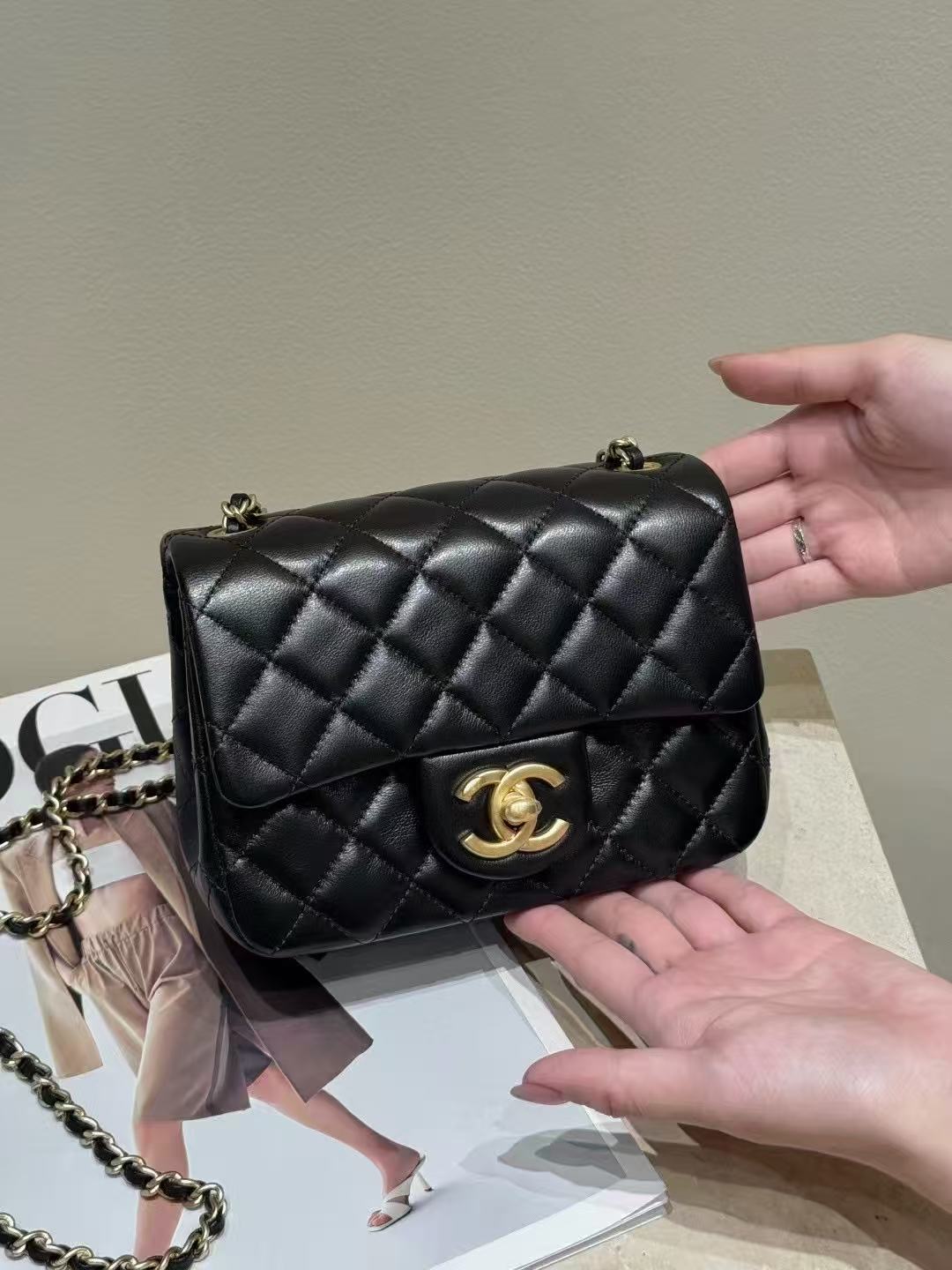 LOVESTAHL Hot Selling 25B Mini Flap Bag, European Authentic Lambskin Adjustable Leather Woven Chain Shoulder Crossbody Bag Model AS5758 Bulk Real Shot Authentic Grade