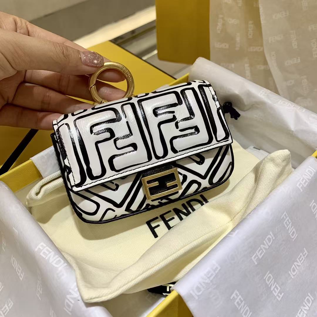 LOVESTAHL California‑Sky Nano Baguette Chain‑Shoulder Bag