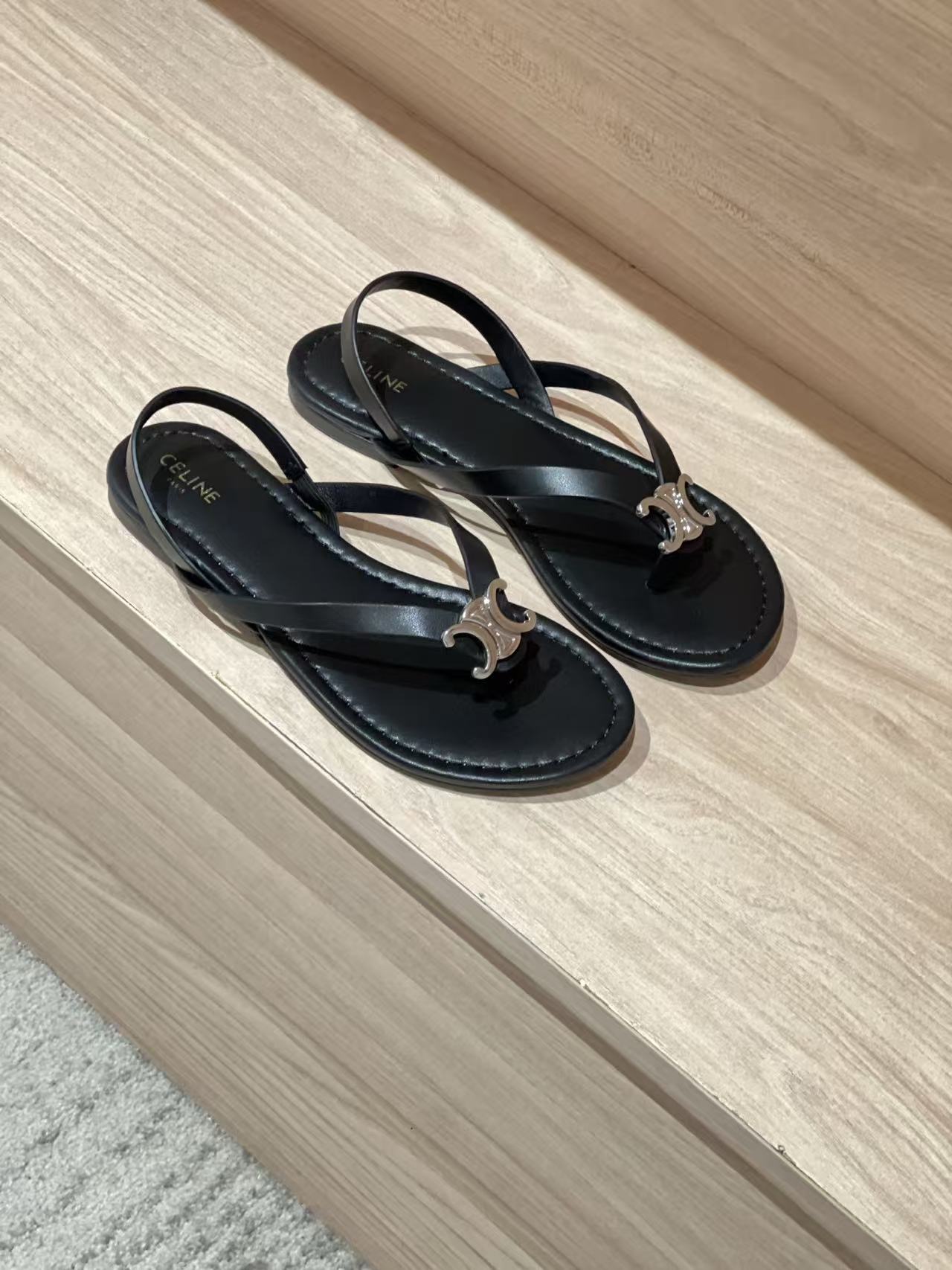 LOVESTAHL Stitched‑Detail Casual Summer Toe‑Post Sandals