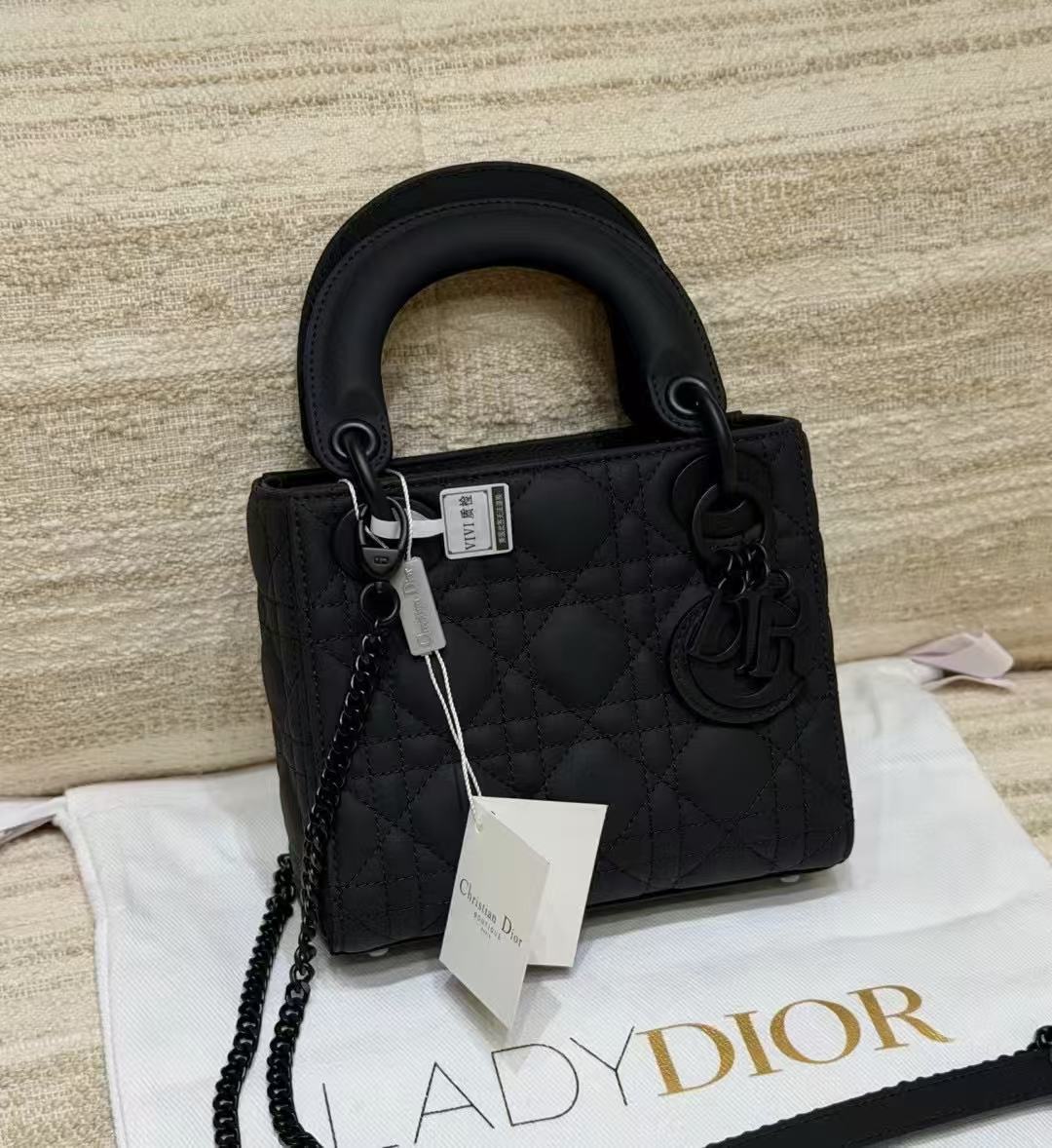 LOVESTAHL Upgraded Craft Bow Detail Imported Lambskin Four Grid Letter Strap Bag Full Custom Packaging Luxury Crossbody Handbag Classic Fashion
