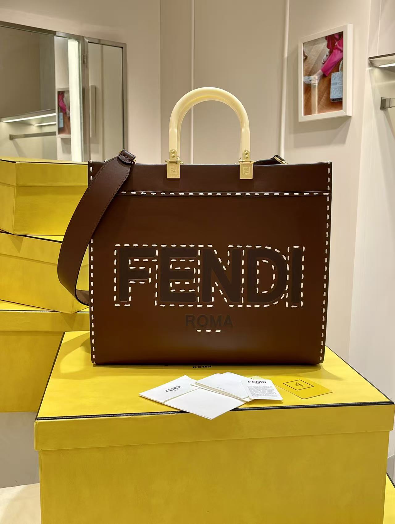 LOVESTAHL Sunshine Tote Bag With Resin Top‑Handles