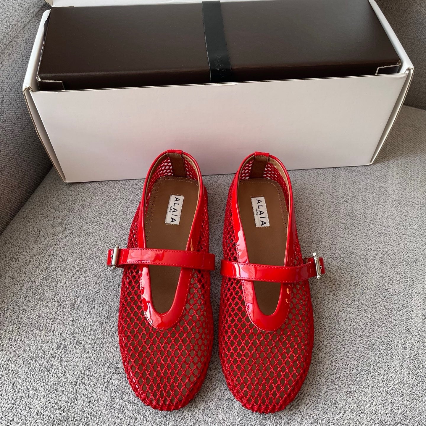 Lovestahl Hollow Mesh Mary Jane Ballet Flats Patent Leather Spliced Soft Sheepskin Lining Private Mold TPU Outsole Retro French Daily Shoes Sizes 35-41