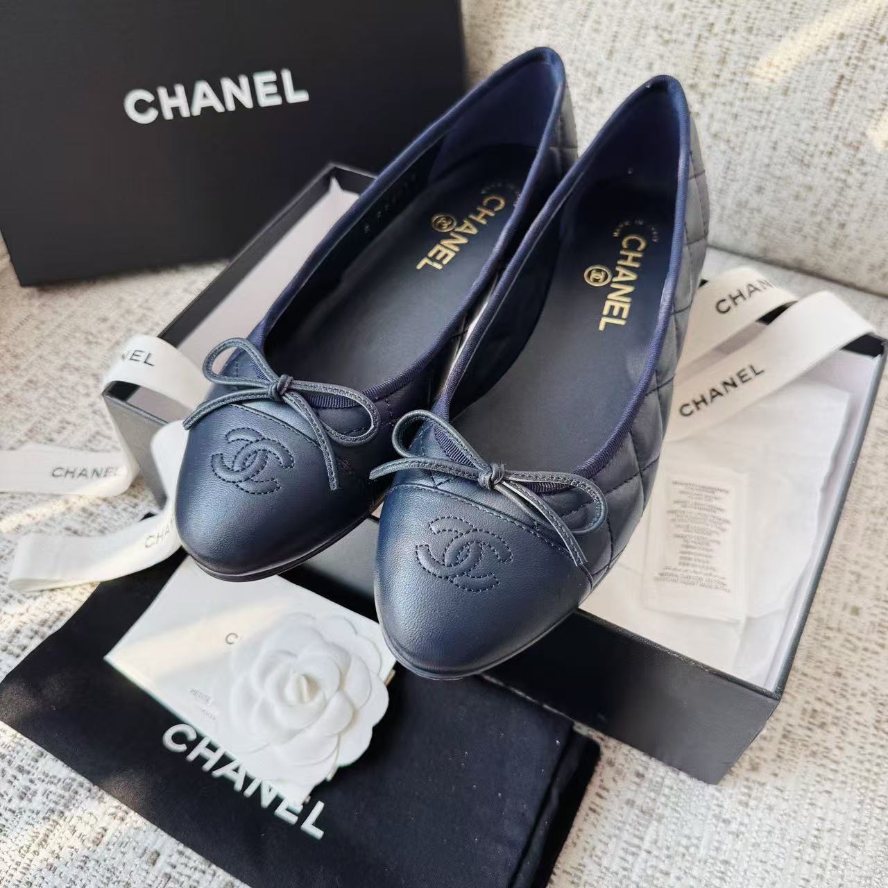 LOVESTAHL Women Quilted Ballet Flats, Genuine Cow‑Leather Round‑Toe Slip‑On Loafers, Bow‑Decor Elegant Daily Dress Shoes