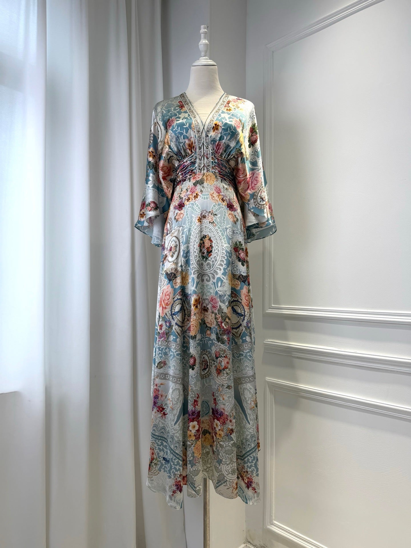 Lovestahl Blue Vintage Floral Print Maxi Dress Women V Neck Beaded Trim Flare Half Sleeve Shirred Waist Boho Holiday Long Dress Sizes 0/1/2/3 In Stock