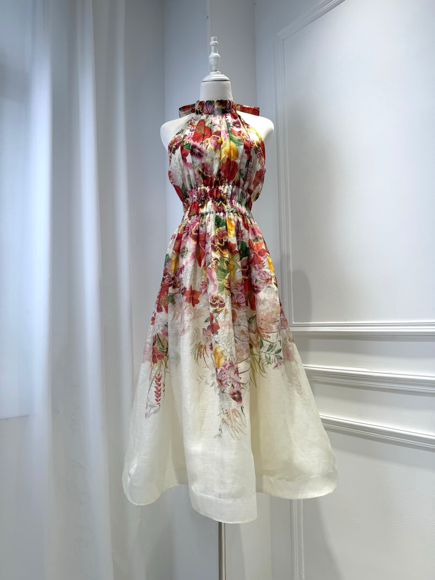2026 women Lovestahl Women Red Floral Halter Maxi Dress Smocked High Waist Gradient Print Flowy A Line Long Sundress Summer Wedding Guest Dress