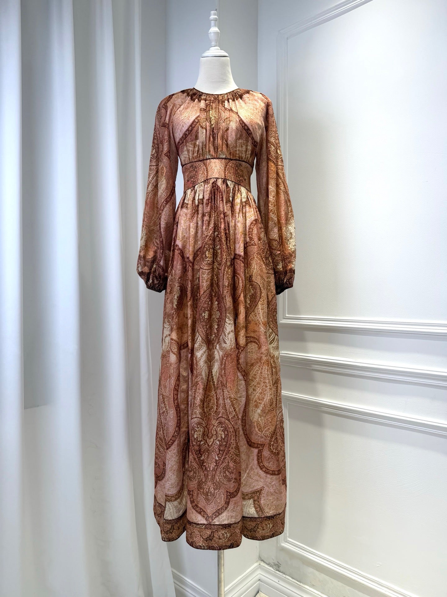2026 women Lovestahl Women Vintage Brown Paisley Print Maxi Dress Round Neck Lantern Long Sleeve High Waist Flowy Long Chiffon Dress Bohemian Holiday Dress
