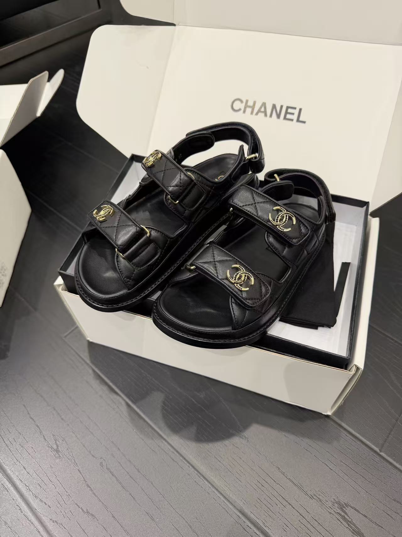 LOVESTAHL 2026 Updated 26P Quilted Strap Beach Sandals