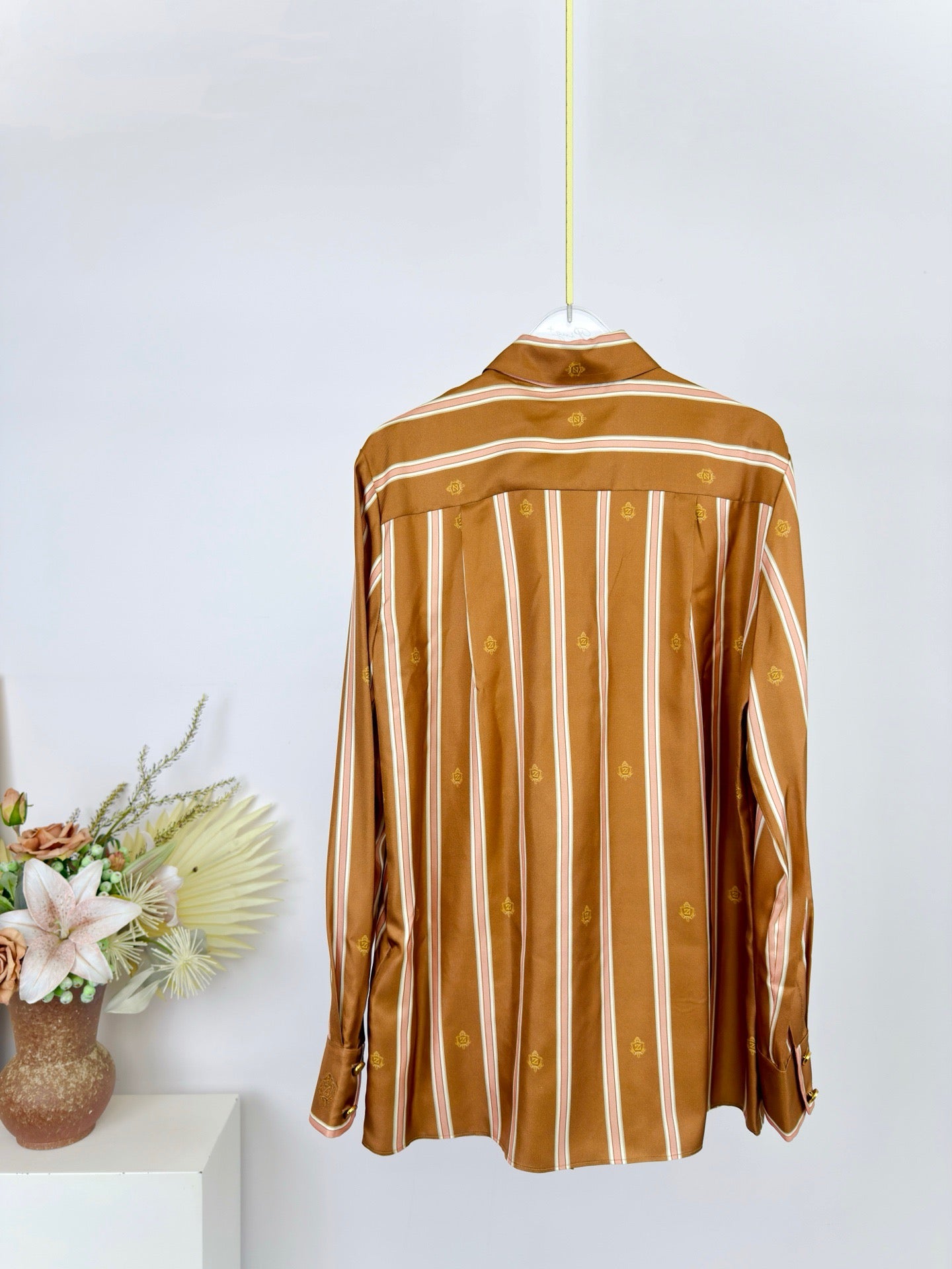 Lovestahl Spring Ready-To-Wear 100% Silk Long Sleeve Shirt Women Brown Stripe Logo Print Relaxed Fit Tall Collar Double Fold Cuff Embroidered Casual Blouse Style