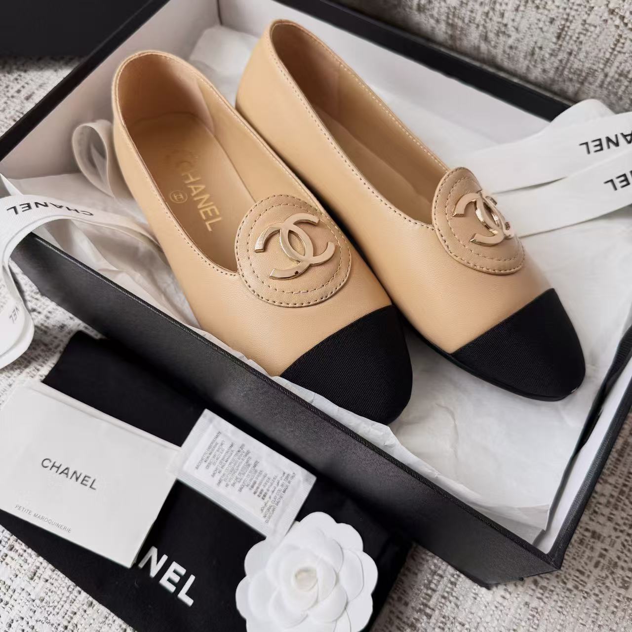 LOVESTAHL Women Color‑block Ballet Flats, Genuine Cow‑Leather Round‑Toe Slip‑on Loafers, Metal‑Ornament Elegant Daily Dress Shoes