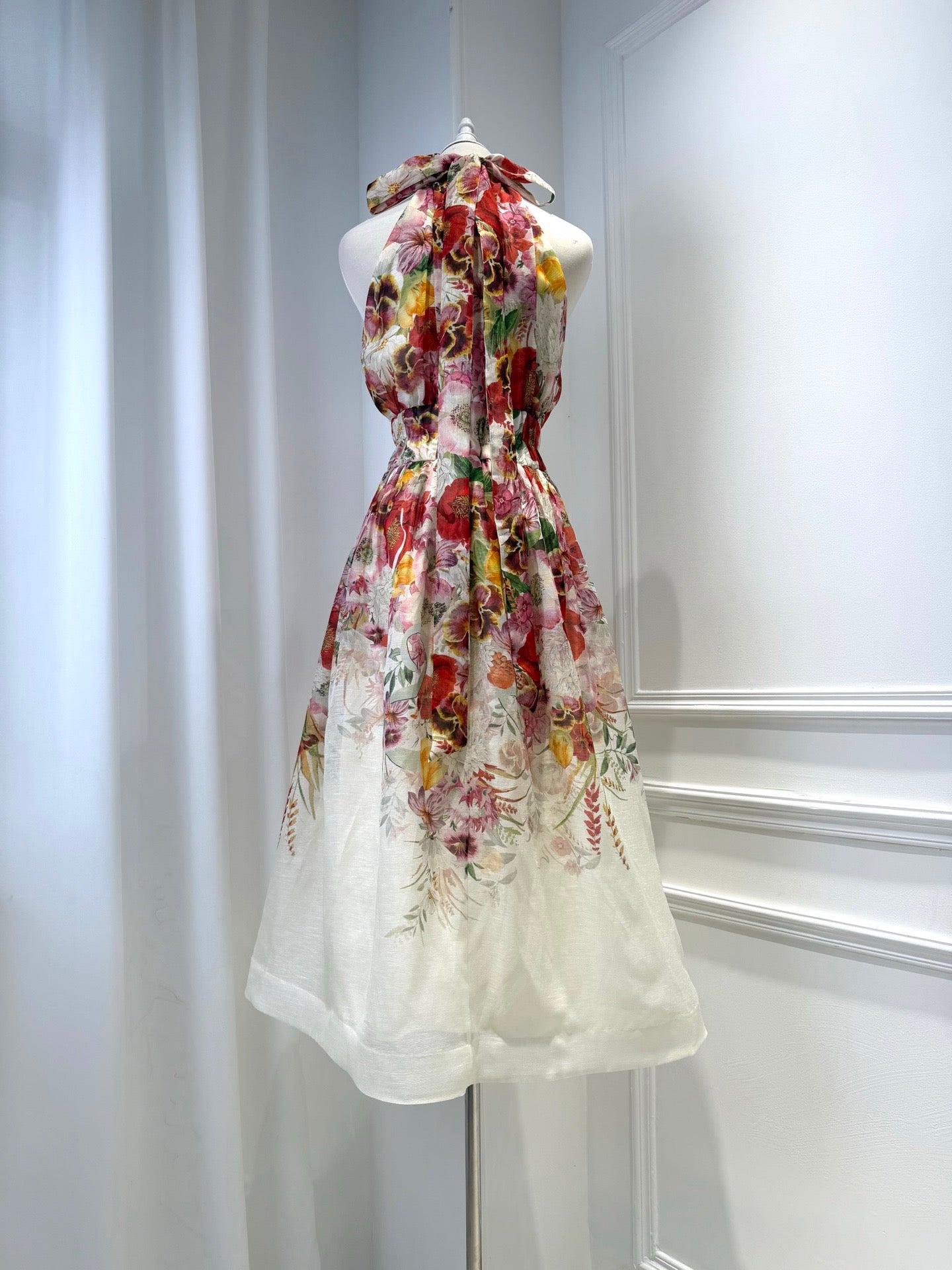 2026 women Lovestahl Women Red Floral Halter Maxi Dress Smocked High Waist Gradient Print Flowy A Line Long Sundress Summer Wedding Guest Dress