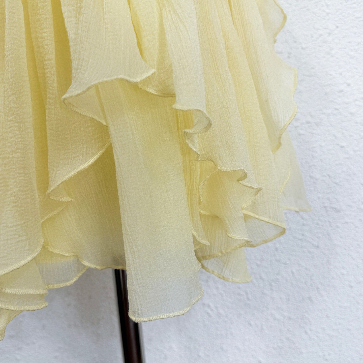 2026 WOMEN Lovestahl One Shoulder Ruffled Chiffon Mini Dress Women Pleated Flowy Layered Skirt Evening Party Short Dress Sizes 6-12 In Stock