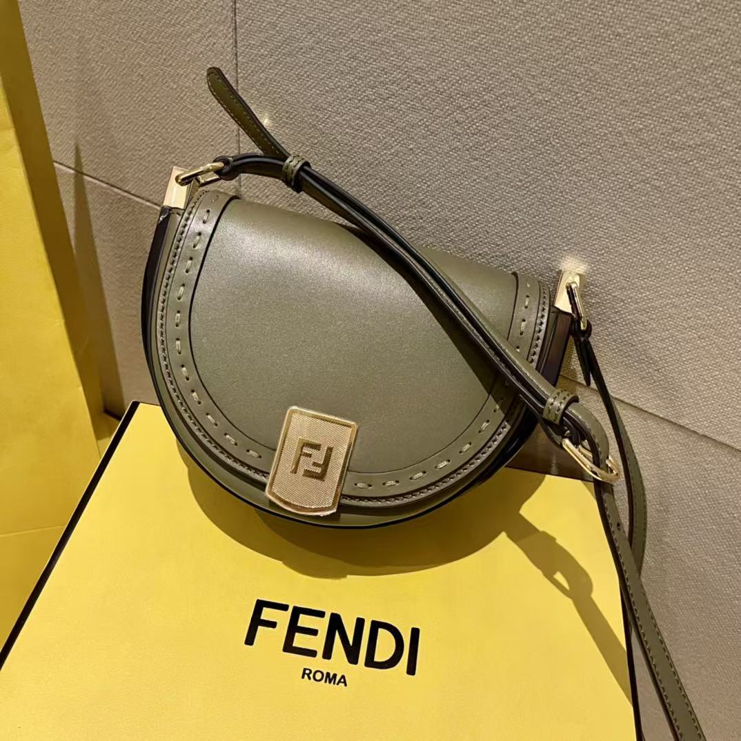 LOVESTAHL Moonlight Saddle‑Shape Leather Cross‑Body Bag