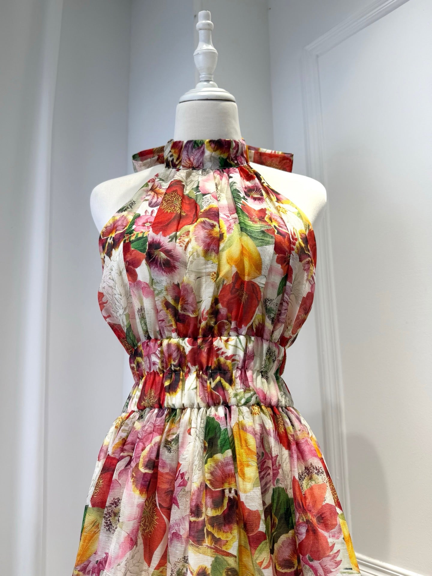 2026 women Lovestahl Women Red Floral Halter Maxi Dress Smocked High Waist Gradient Print Flowy A Line Long Sundress Summer Wedding Guest Dress