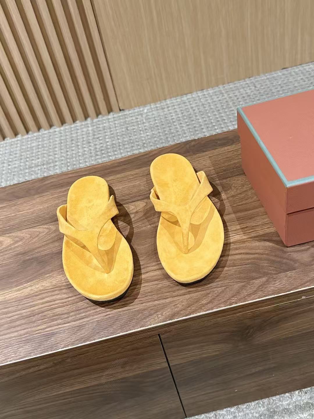 LOVESTAHL Suede Thong‑Style Flip‑Flop Slide Sandals