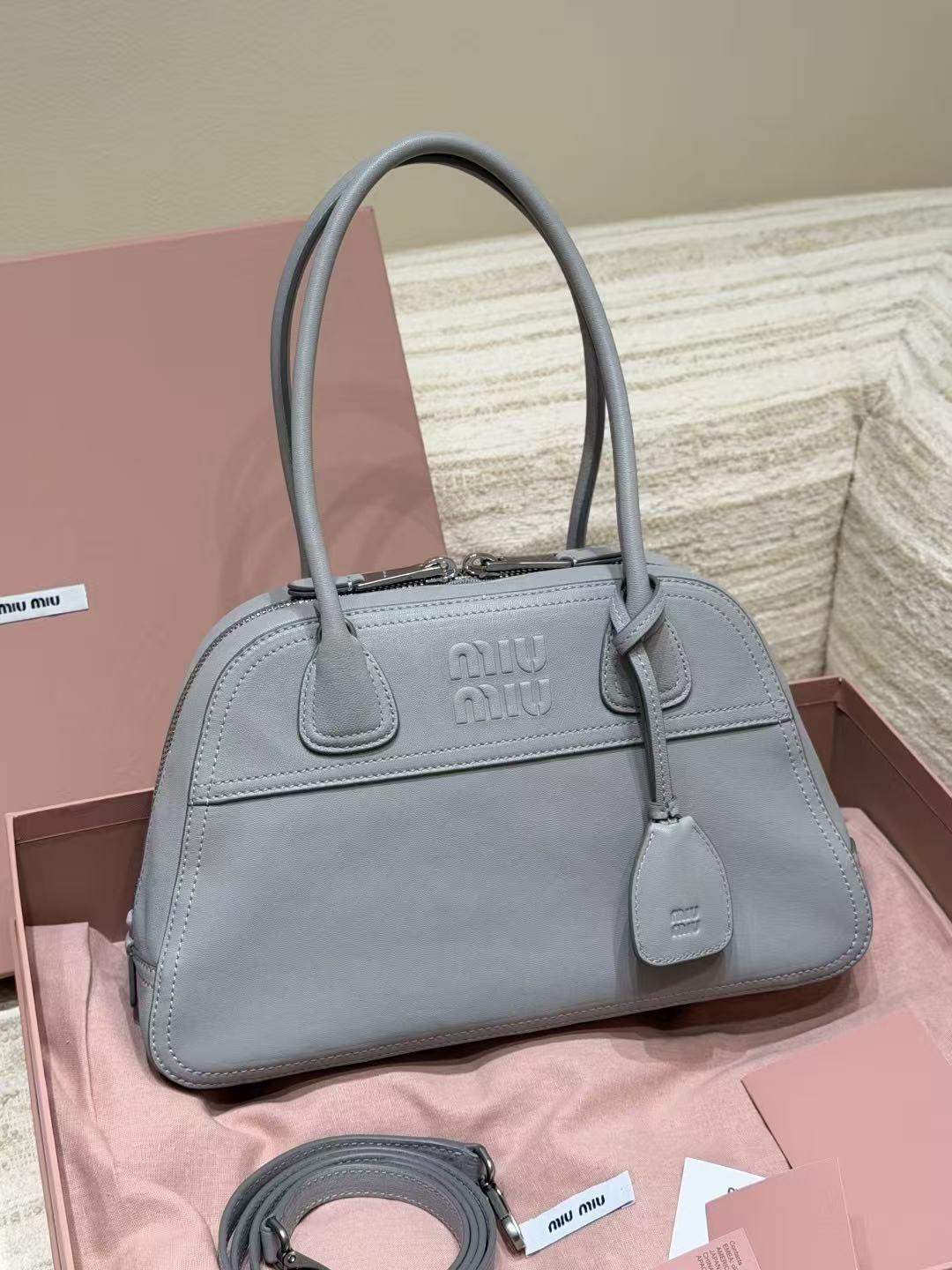 LOVESTAHL Vivant Bowling Top‑Handle Handbag