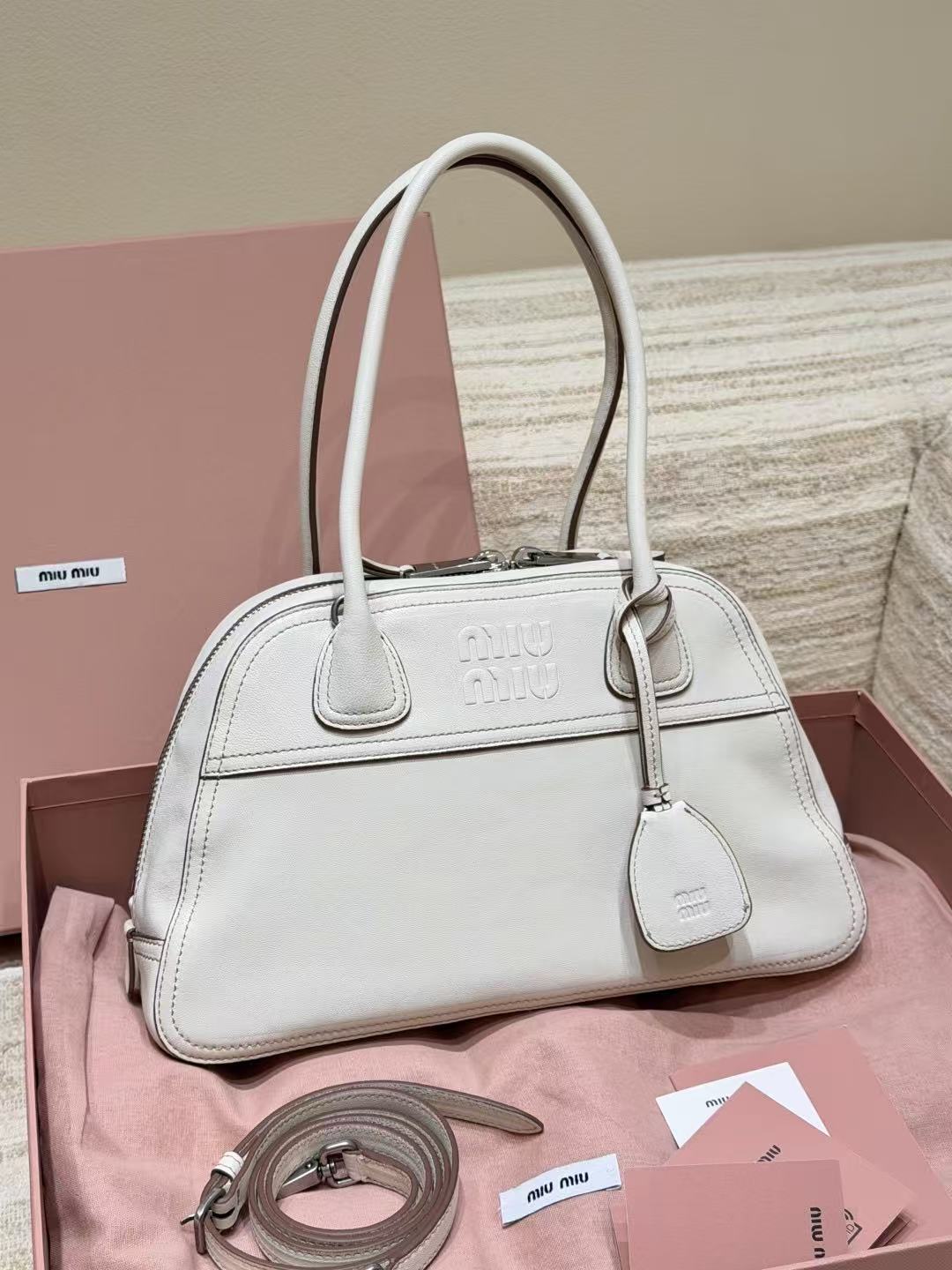 LOVESTAHL Vivant Bowling Top‑Handle Handbag
