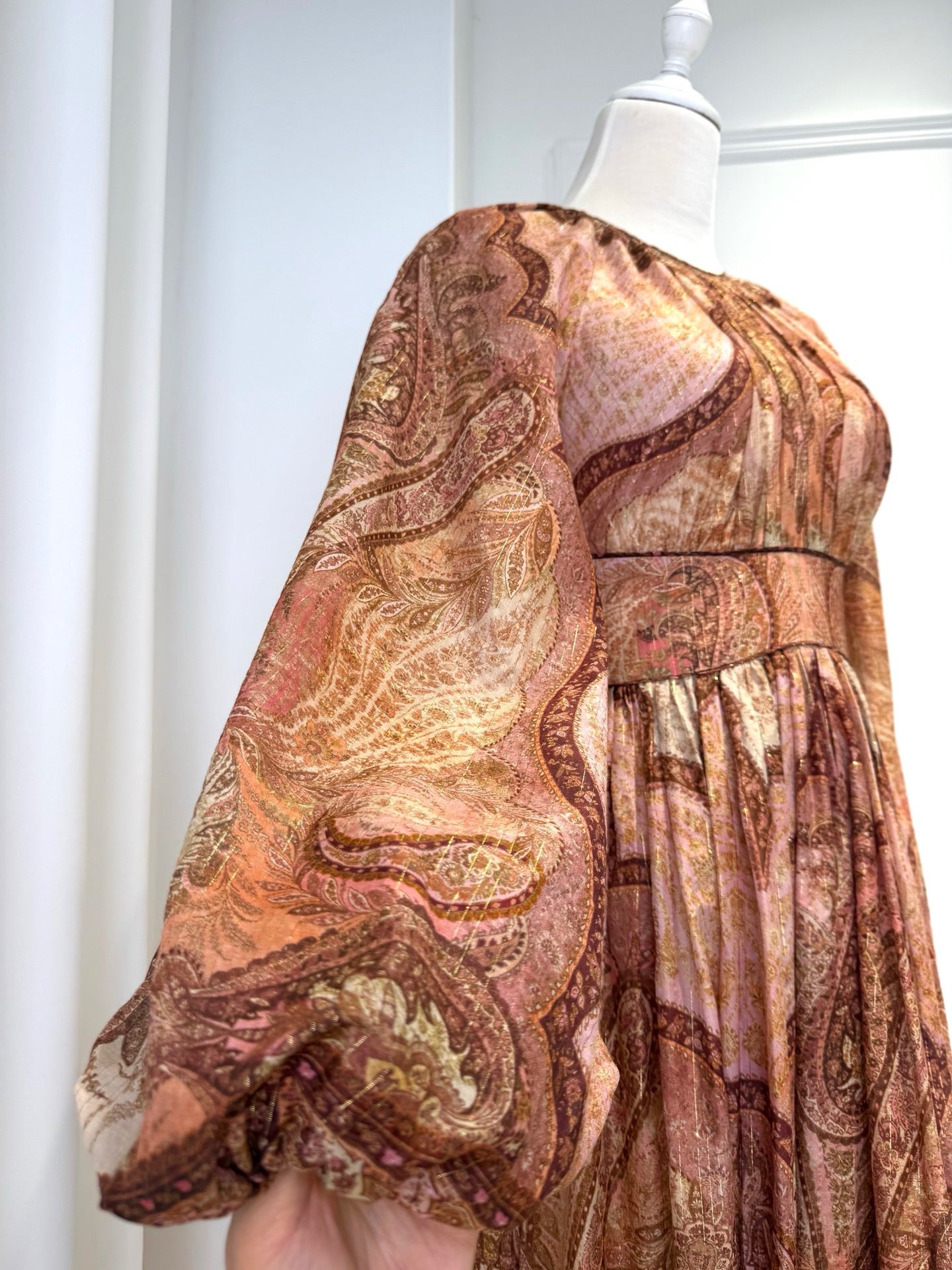2026 women Lovestahl Women Vintage Brown Paisley Print Maxi Dress Round Neck Lantern Long Sleeve High Waist Flowy Long Chiffon Dress Bohemian Holiday Dress