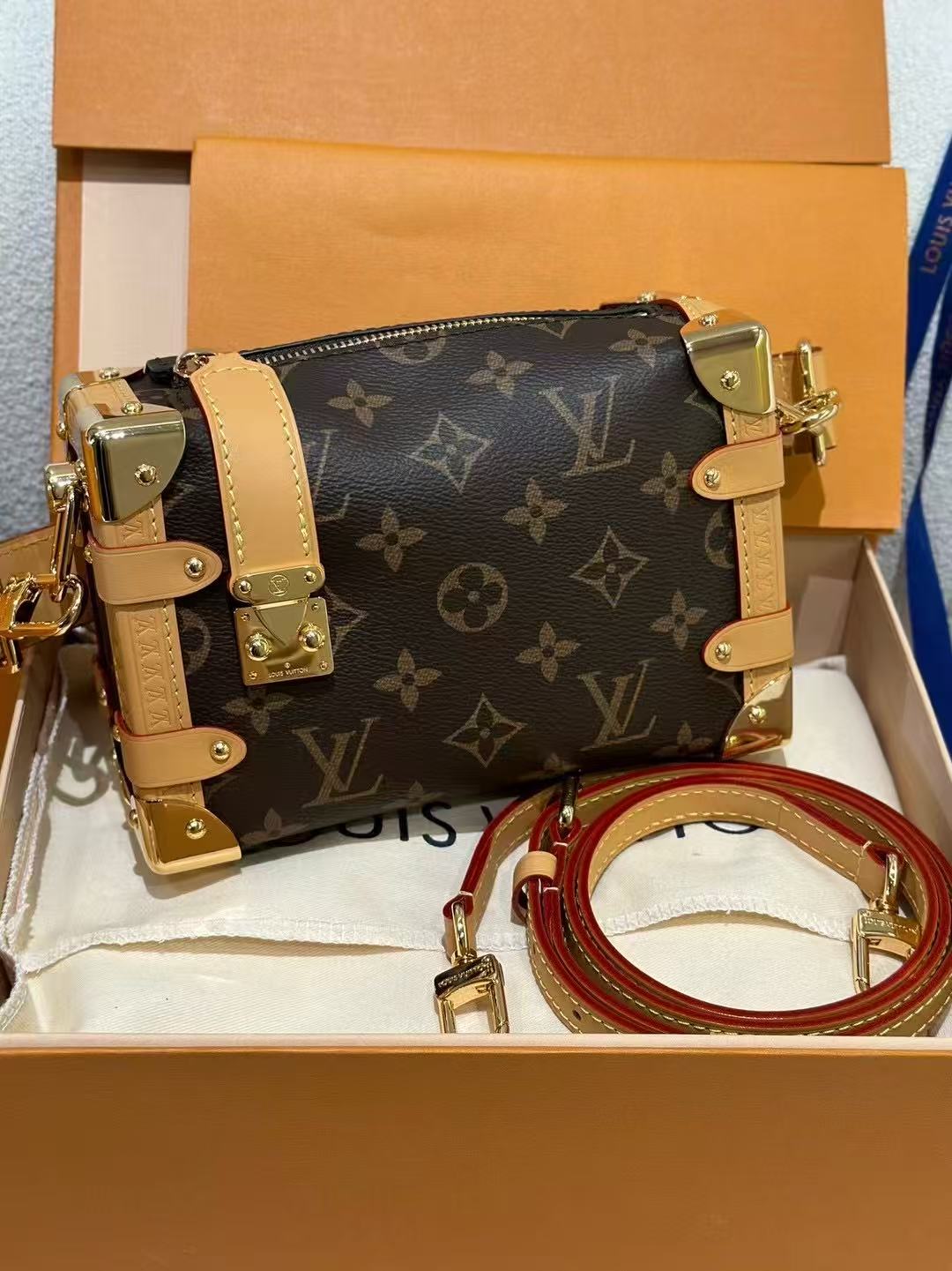 LOVESTAHL Hot Selling Mini Trunk Box Bag, Vintage Monogram Canvas Cowhide Trim Gold Hardware Crossbody Shoulder Bag Chip Version