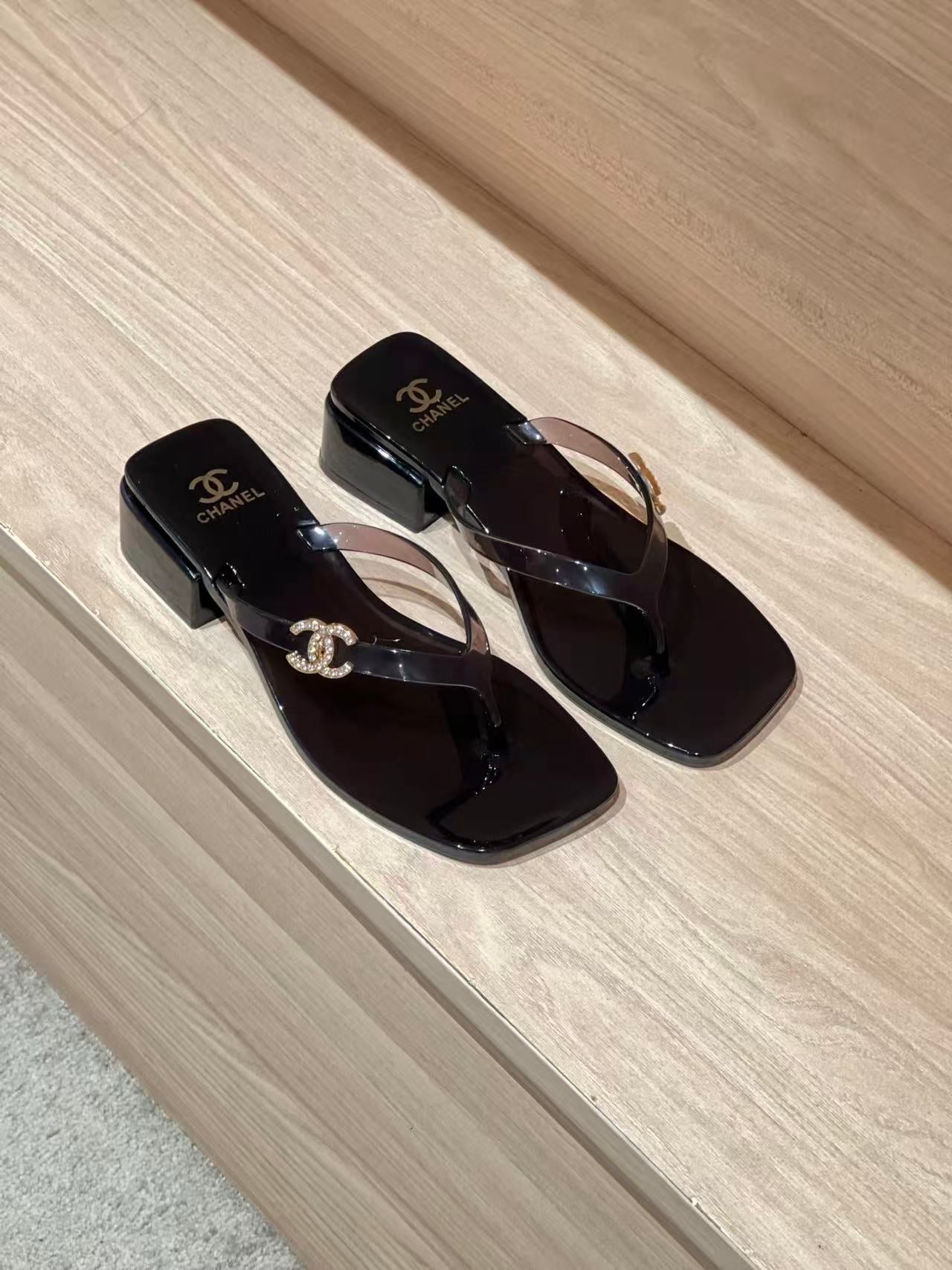 LOVESTAHL Jelly TPU Wedge‑Heel Thong‑Style Sandals