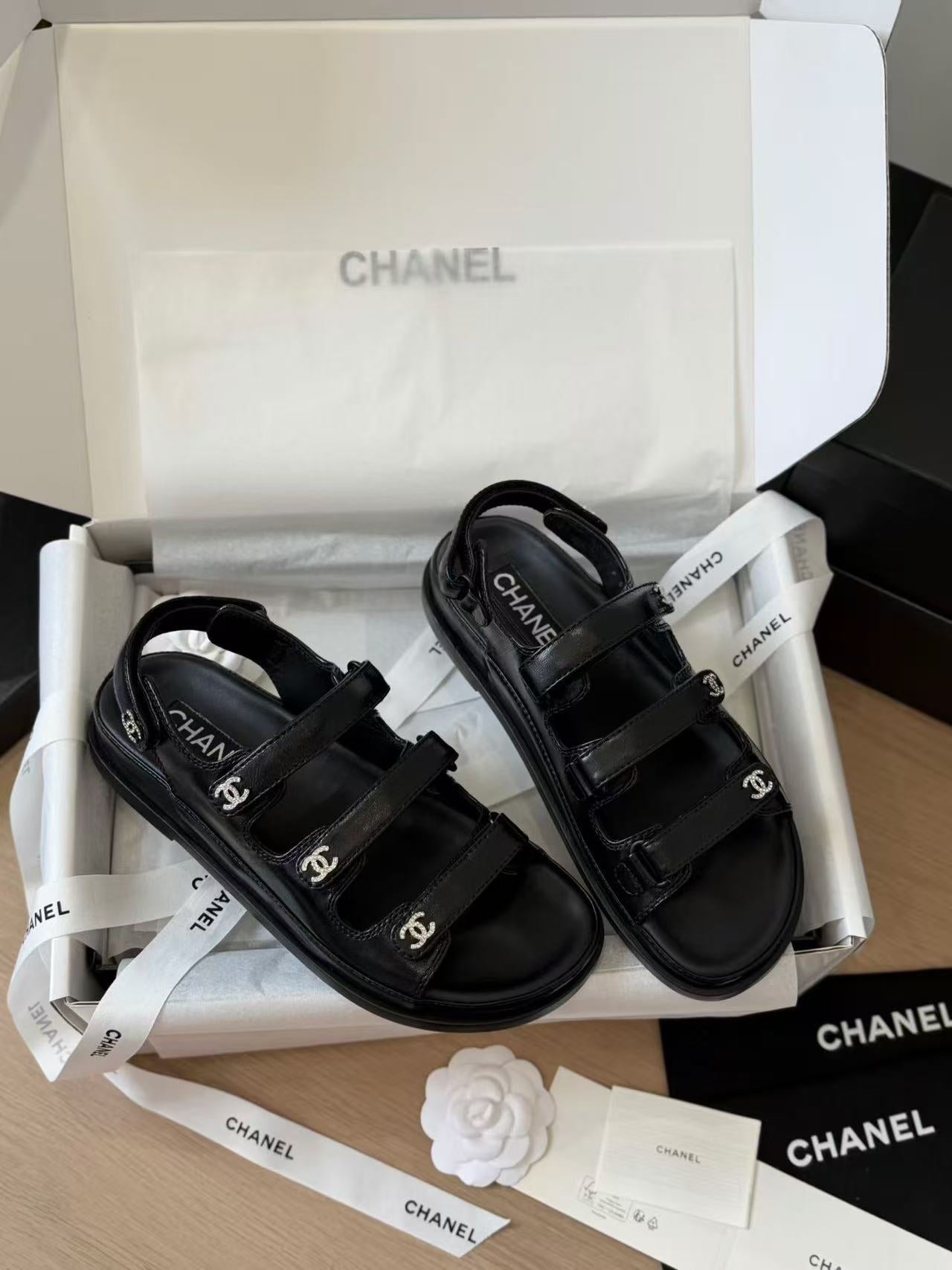 LOVESTAHL Classic CC‑Crystal Velcro‑Strap Beach Sandals