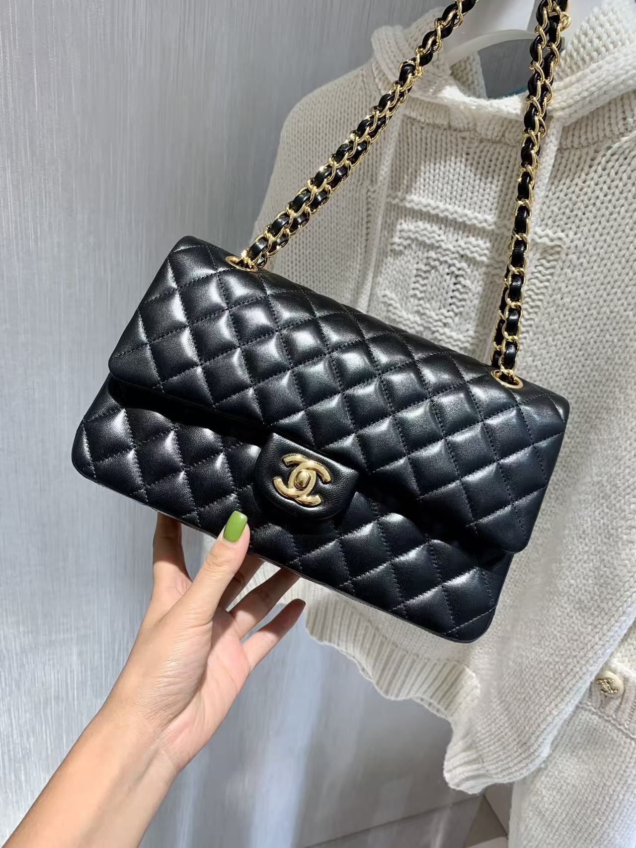 LOVESTAHL Classic CF 25.5 cm Lambskin Flap Bag