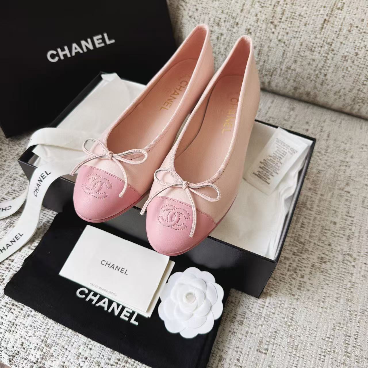 LOVESTAHL Women Quilted Ballet Flats, Genuine Cow‑Leather Round‑Toe Slip‑On Loafers, Bow‑Decor Elegant Daily Dress Shoes