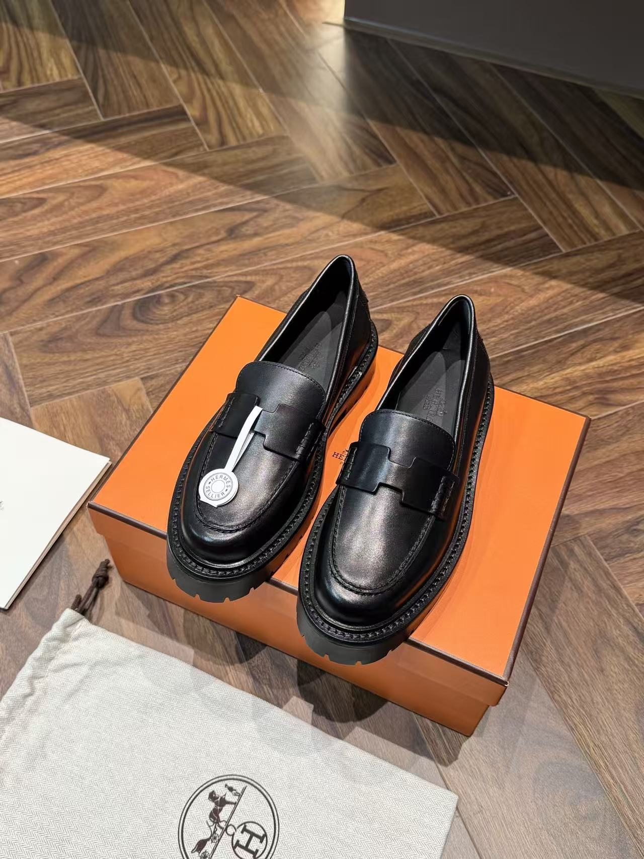 LOVESTAHL Thick Sole Penny Loafers Imported Italian Calfskin Apricot Sheepskin Lining Full Steel Metal Buckle TPU PU Injection Platform Slip On Shoes For Women