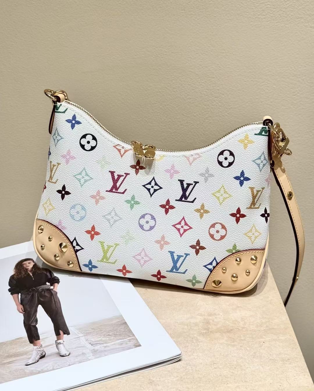LOVESTAHL Murakami Boulogne Shoulder Bag